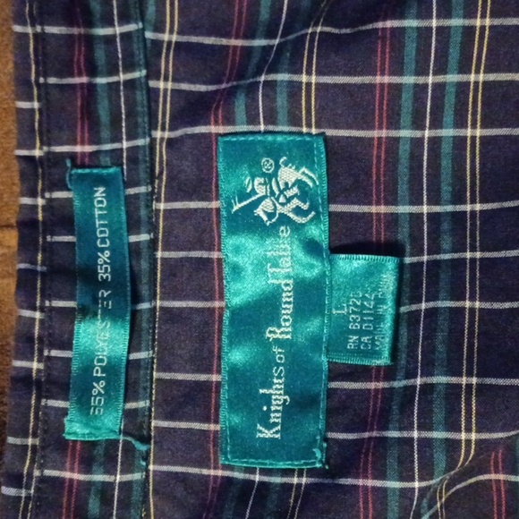 KNIGHTS OF THE ROUND TABLE, MENS SHORT SLEEVE BUTTON UP SHIRT, SIZE LARG… - Picture 5 of 5